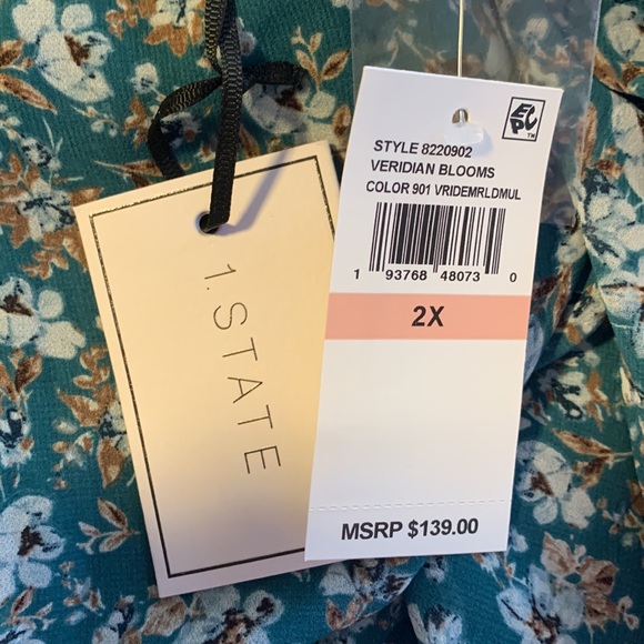 1.STATE high-low Floral Dress, size 2X - Picture 4 of 4